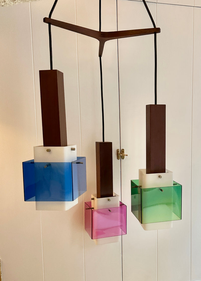 Rare Guzzini 1970s Wood and plexiglass tri-coloured pendant  light