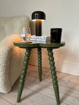 The lacquered Clover table